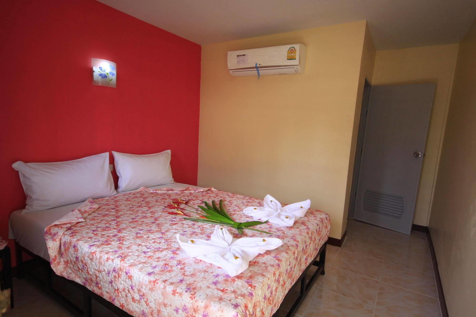 Apartmán Pongpan House Phi Phi Exteriér fotografie