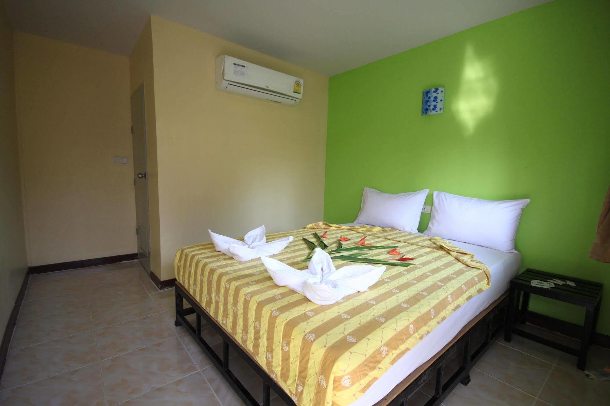 Apartmán Pongpan House Phi Phi Exteriér fotografie