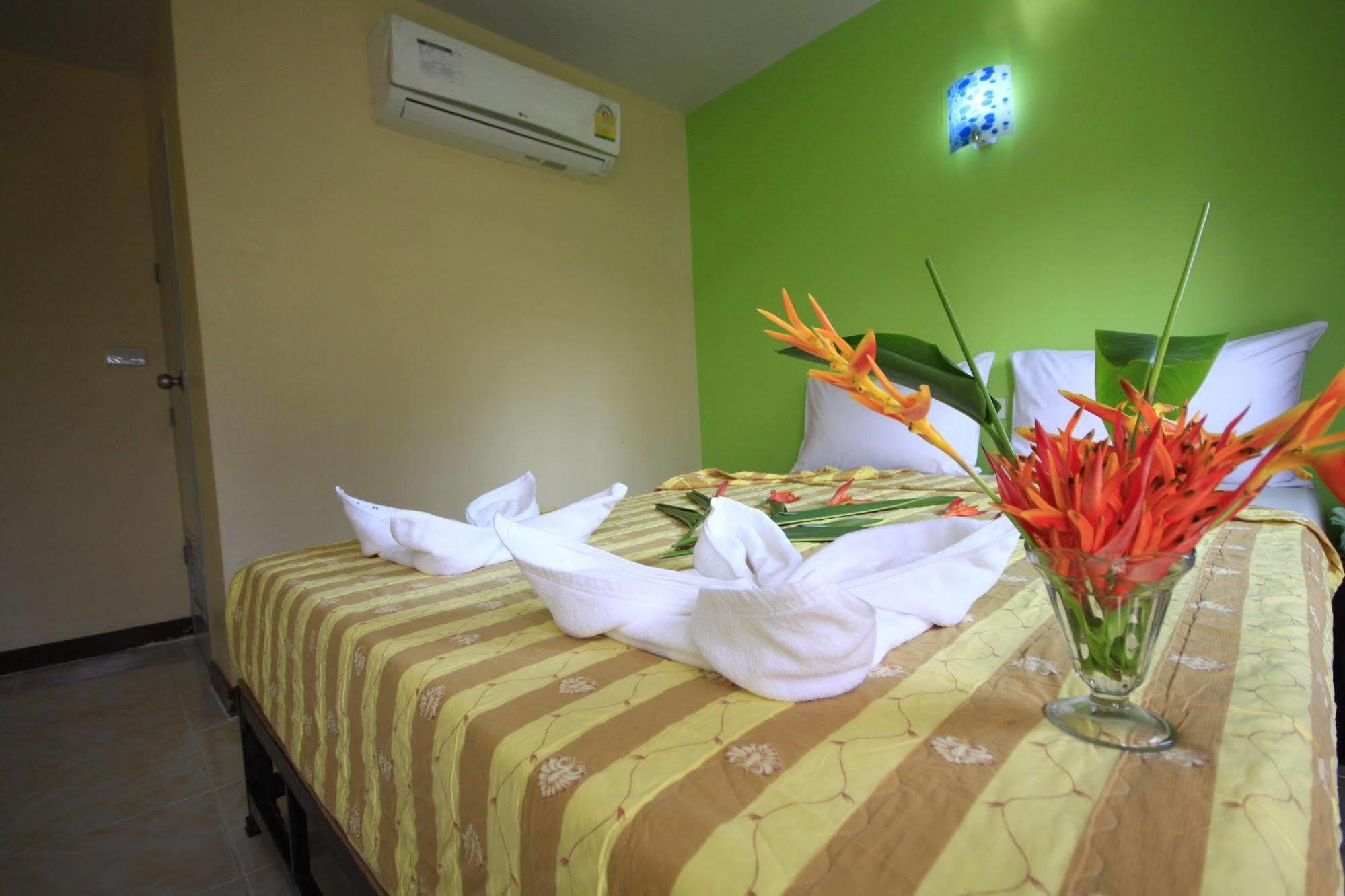 Apartmán Pongpan House Phi Phi Exteriér fotografie